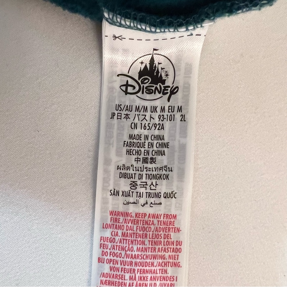 Disney Jack and Sally hoodie. Size M.Adult size. Worn Once. True to size. - Picture 6 of 7